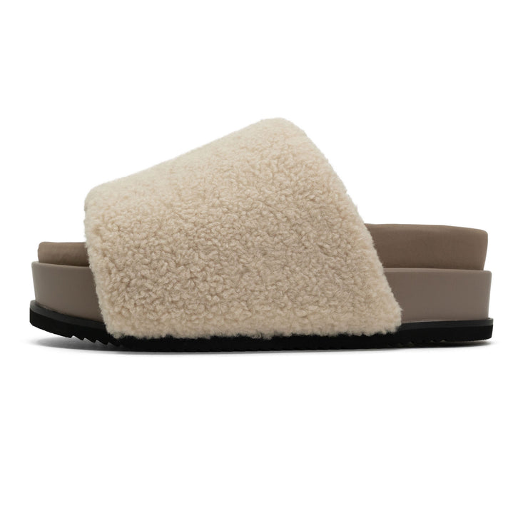 ROAM FUZZY PLATFORM NATURAL FAUX SHEARLING